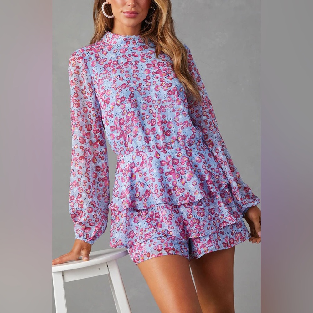 Floral romper- NWT